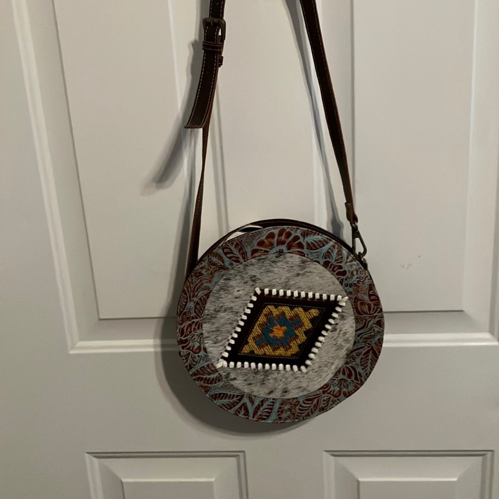 Chic Brown Leather Round Crossbody Bag